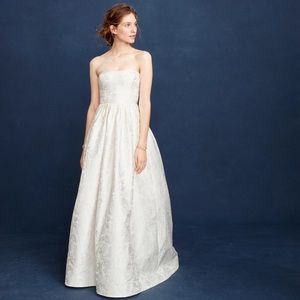 Ella Wedding Dress with veil and sash